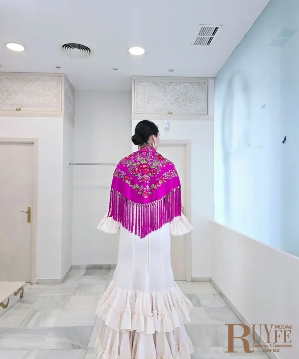 Mantón flamenco color buganvilla