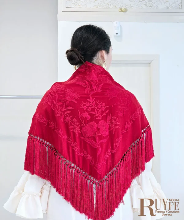 Mantón flamenco color burdeos