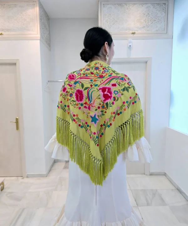 Mantón flamenco modelo Cecilia lima