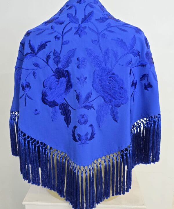 Mantón modelo Sofía color Azulina monocolor