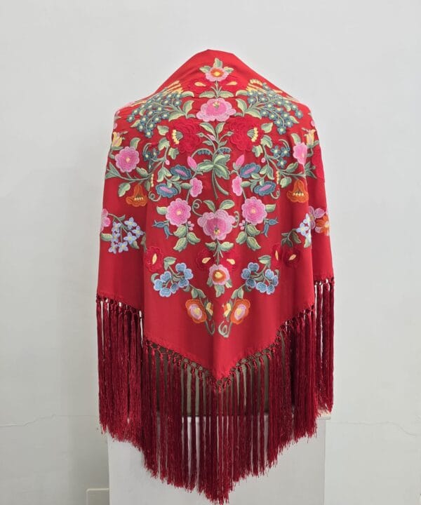 Mantón modelo Floral color rojo